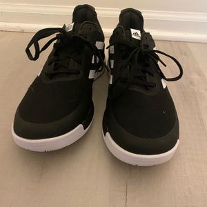 Adidas womens Crazy flight volleyball shoes (Size 9)